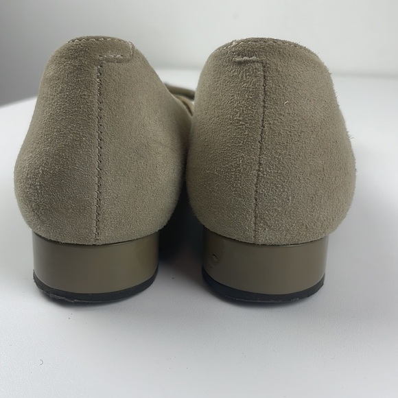 Fs/ny beige suede & patent leather w/calf hair accessory size 6. 3/4 inch heel - Picture 2 of 10